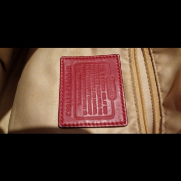 Purse - Picture 4 of 4